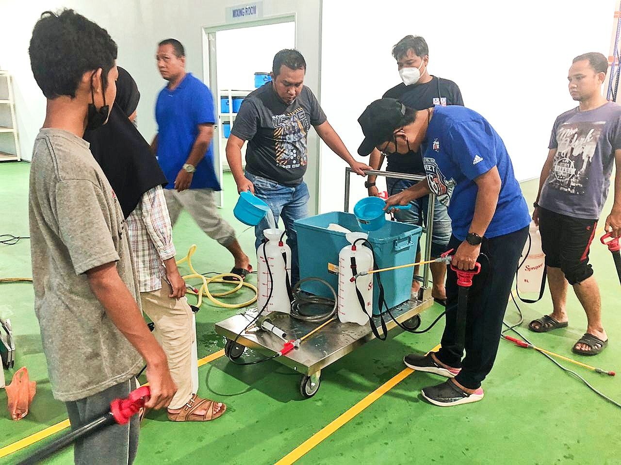 photo6104936467122991412